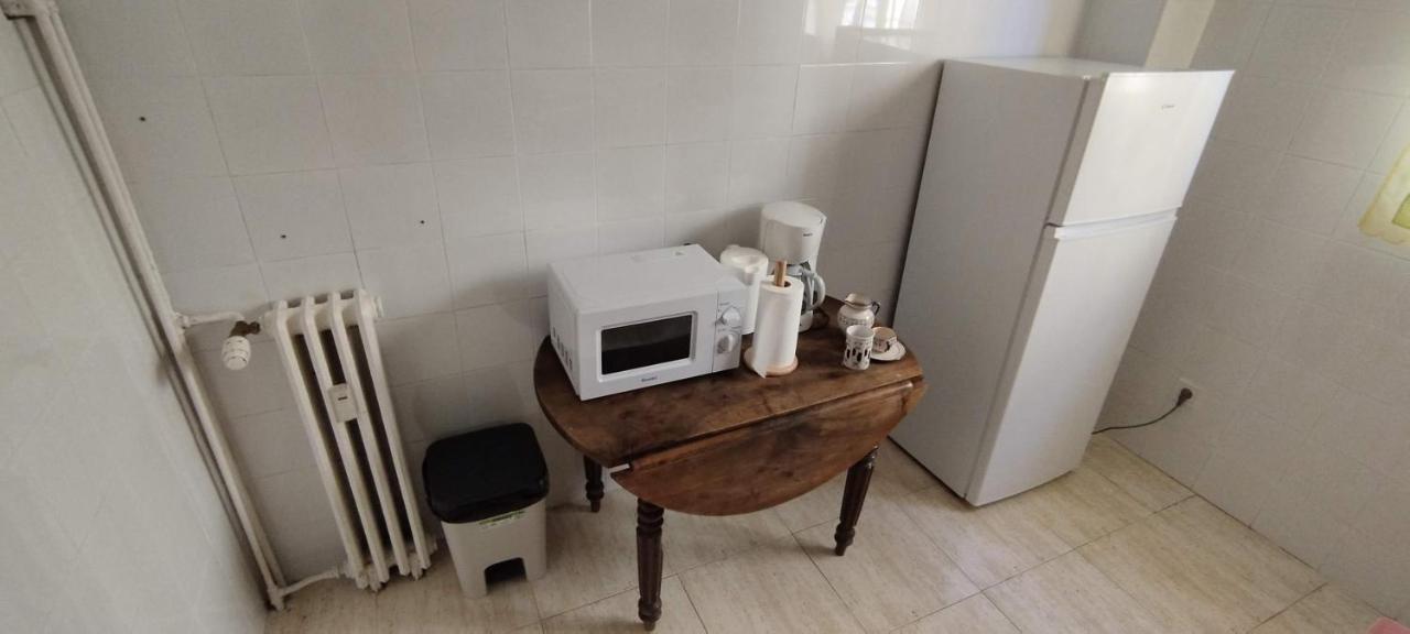 Apartamento Al Lado Del Museo Dali Figueres  Ngoại thất bức ảnh
